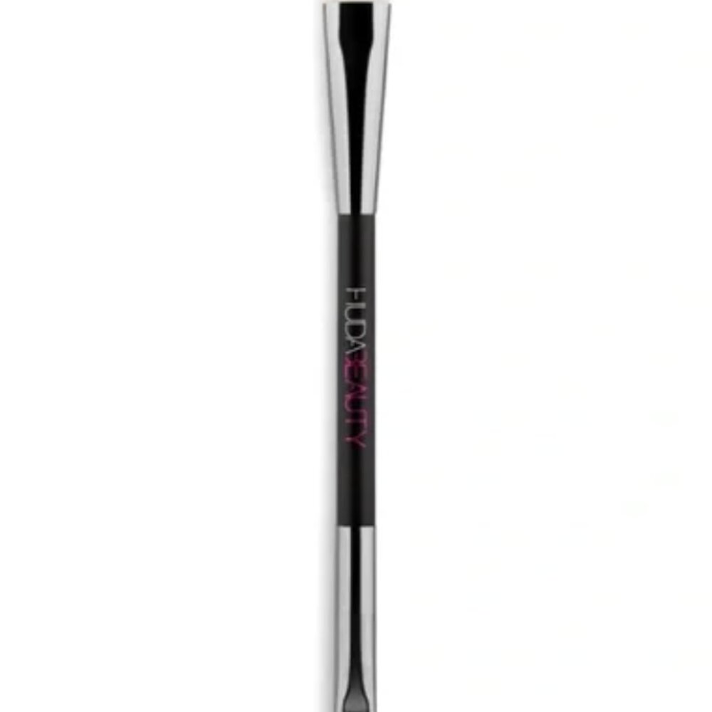 HUDA Beauty Face Conceal & Blend Dual Ended Brush